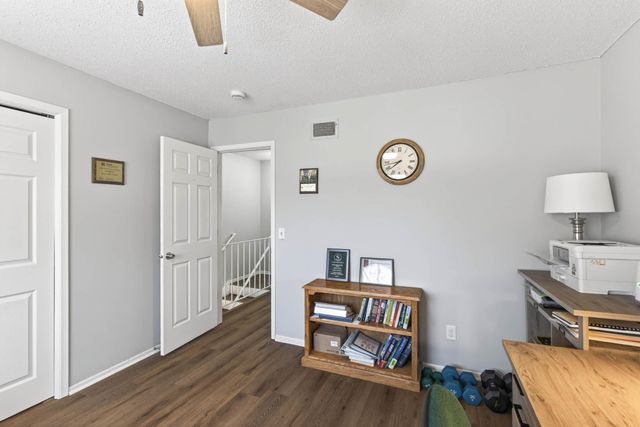 2311 Hampshire Avenue S, Saint Louis Park, MN 55426