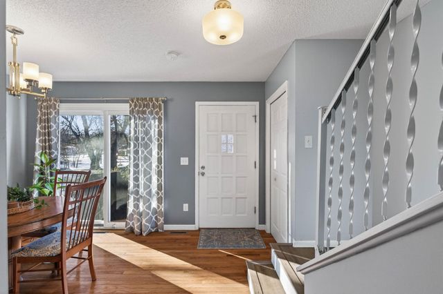 2311 Hampshire Avenue S, Saint Louis Park, MN 55426