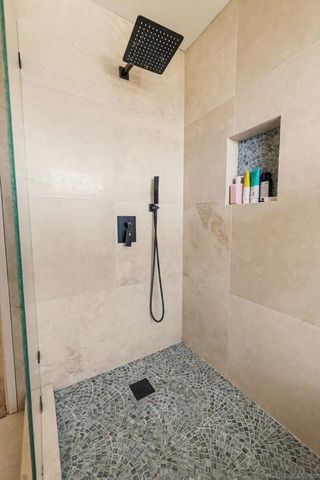 2345 Altisma A, Carlsbad, CA 92009