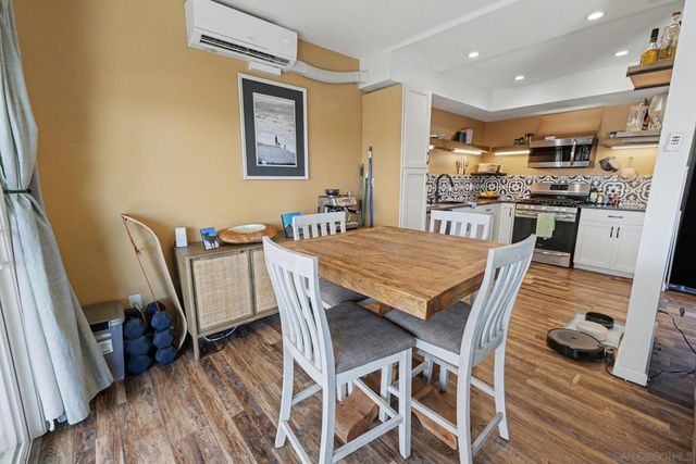 2345 Altisma A, Carlsbad, CA 92009