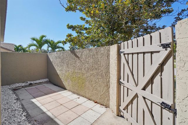 679 BONNIE BOULEVARD, Palm Harbor, FL 34684