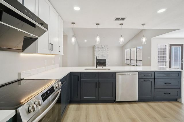 679 BONNIE BOULEVARD, Palm Harbor, FL 34684