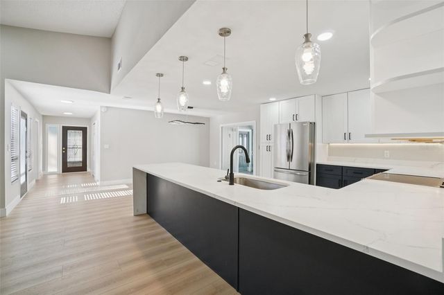 679 BONNIE BOULEVARD, Palm Harbor, FL 34684