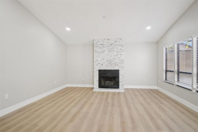 679 BONNIE BOULEVARD, Palm Harbor, FL 34684