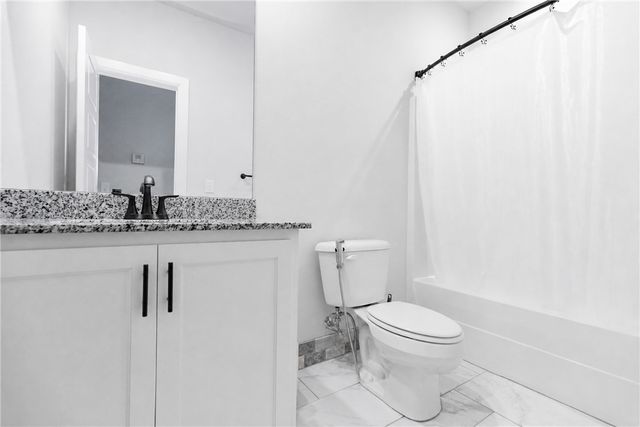 1010 Sunshine Court, Centerton, AR 72719