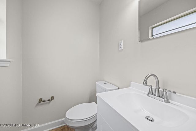 8131 Oakbrook Drive, Southaven, MS 38671