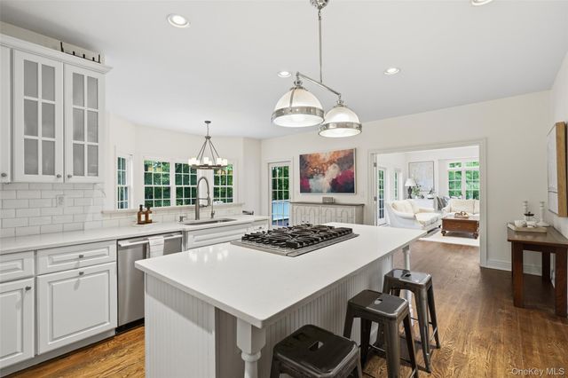 10 Old Katonah Drive, Katonah, NY 10536