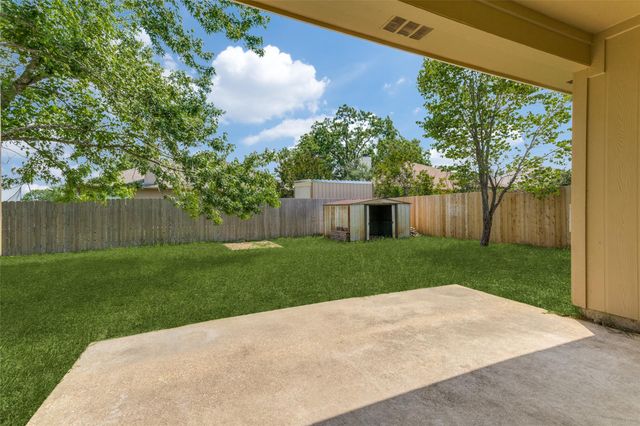 101 Cotton CV, Hutto, TX 78634
