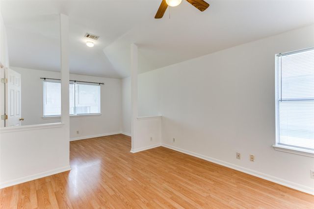 101 Cotton CV, Hutto, TX 78634