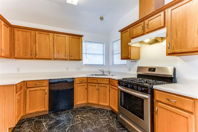 101 Cotton CV, Hutto, TX 78634