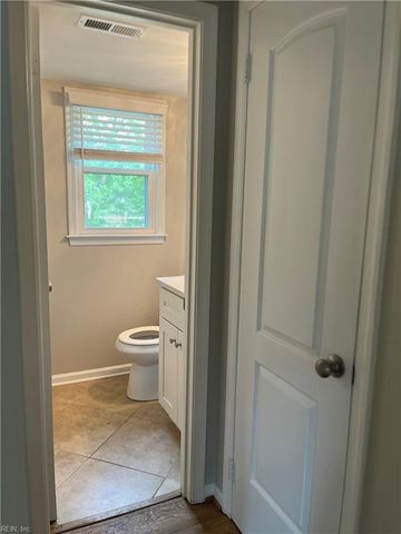 420 Cottonwood ST, Newport News, VA 23608