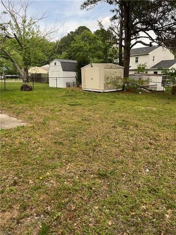 420 Cottonwood ST, Newport News, VA 23608