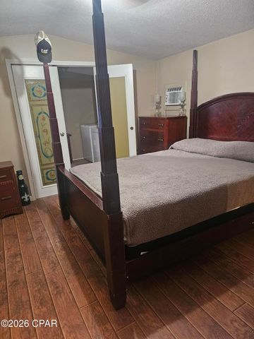 2506 Dumajack Road, Chipley, FL 32428