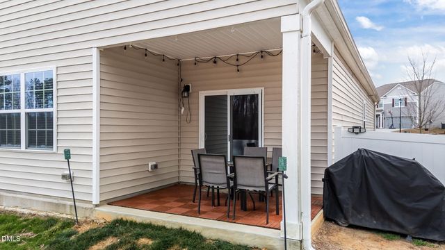 94 Purple Trace, Clayton, NC 27527