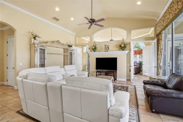 10212 DISCOVERY TERRACE, Bradenton, FL 34212