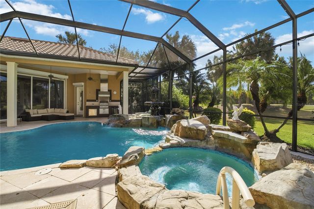 10212 DISCOVERY TERRACE, Bradenton, FL 34212