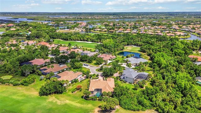 10212 DISCOVERY TERRACE, Bradenton, FL 34212