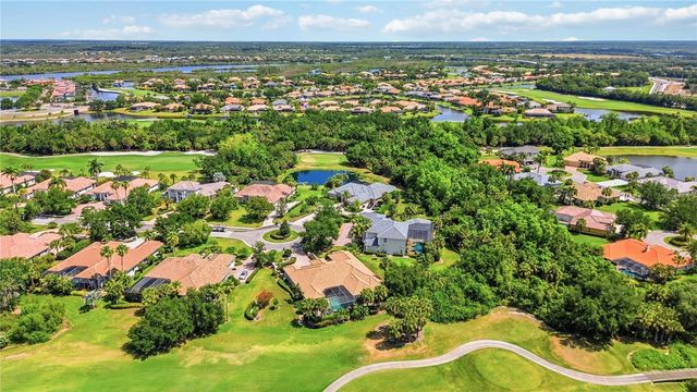 10212 DISCOVERY TERRACE, Bradenton, FL 34212