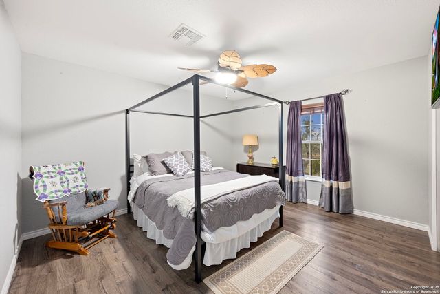 1575 Live Oak Drive, Canyon Lake, TX 78133