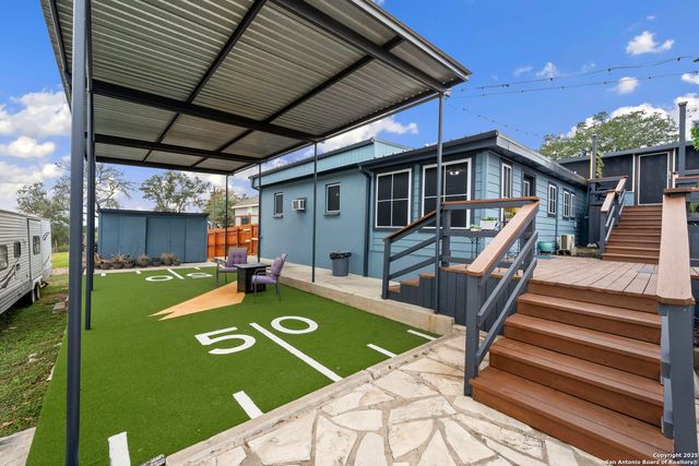 1575 Live Oak Drive, Canyon Lake, TX 78133