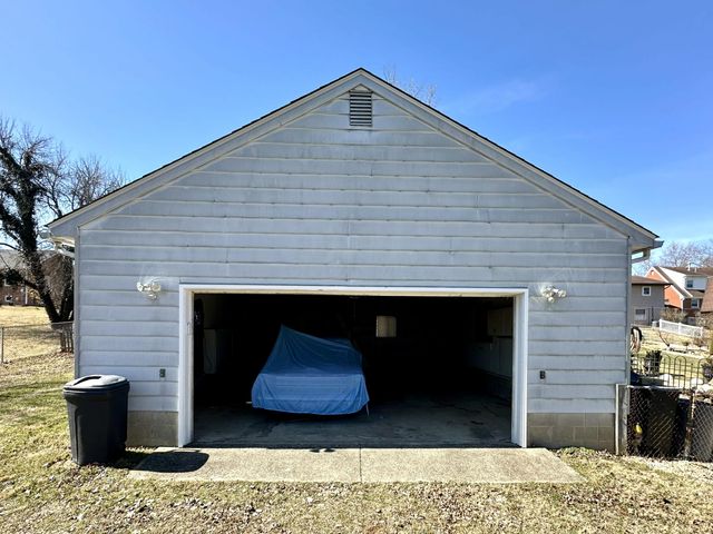 337 Pohlman Road, Chillicothe, OH 45601