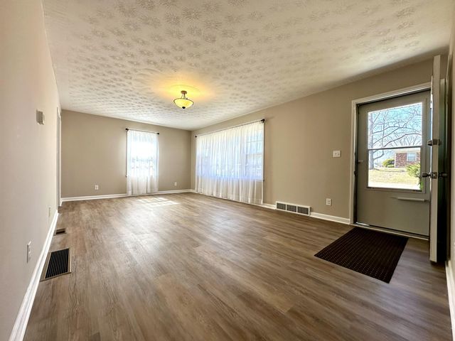 337 Pohlman Road, Chillicothe, OH 45601