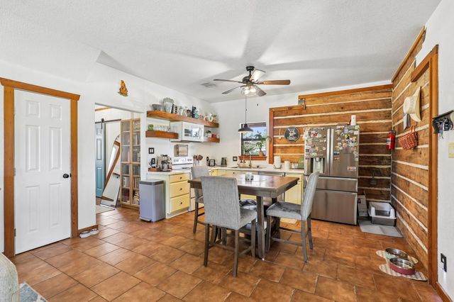 194 County Road 3825, Bridgeport, TX 76426