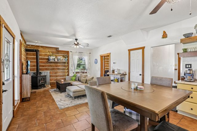 194 County Road 3825, Bridgeport, TX 76426