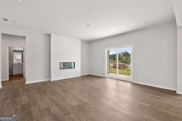 5622 Rosehall Place, South Fulton, GA 30349