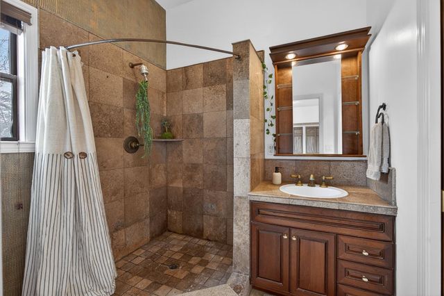 8380 Chili Hill Rd, Newcastle, CA 95658