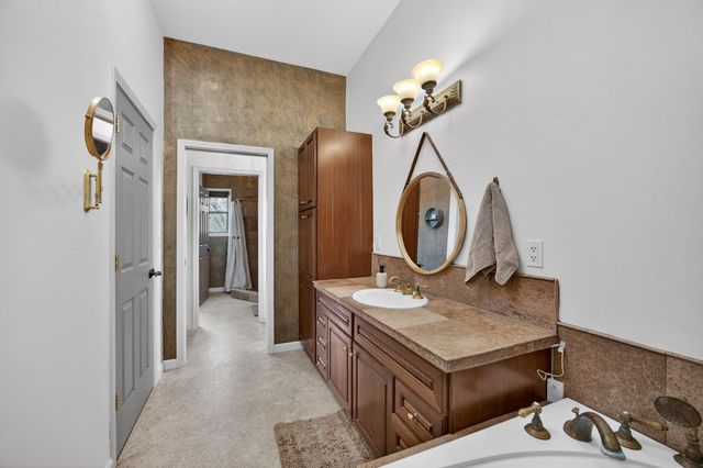 8380 Chili Hill Rd, Newcastle, CA 95658