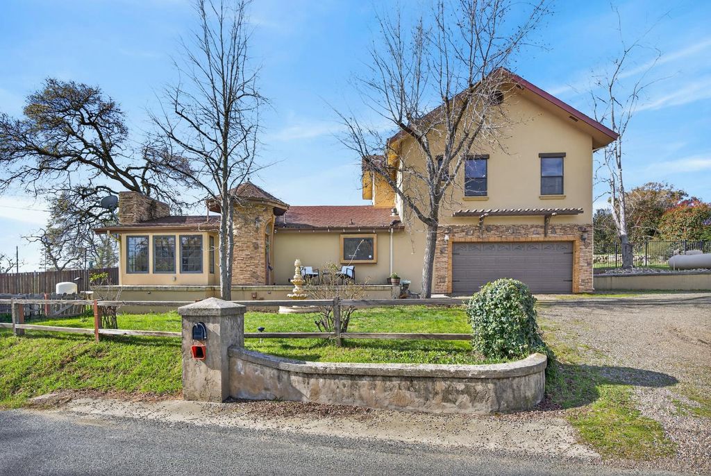 8380 Chili Hill Rd, Newcastle, CA 95658