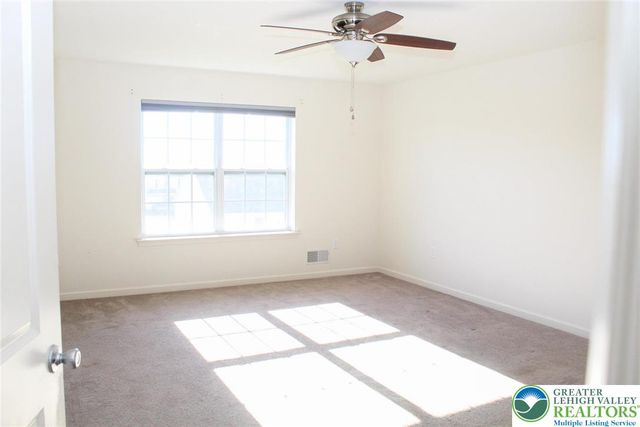 935 Graystone Circle, Allen Twp, PA 18067