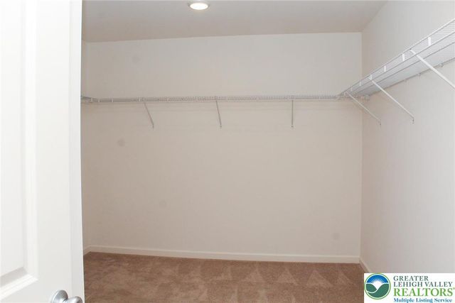 935 Graystone Circle, Allen Twp, PA 18067