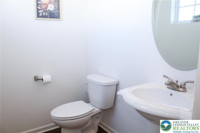 935 Graystone Circle, Allen Twp, PA 18067