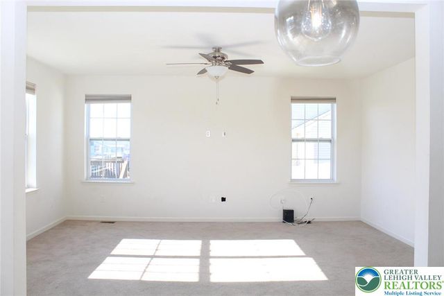 935 Graystone Circle, Allen Twp, PA 18067