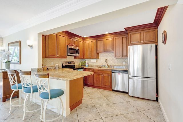 17 SE Turtle Creek Drive D, Jupiter, FL 33469