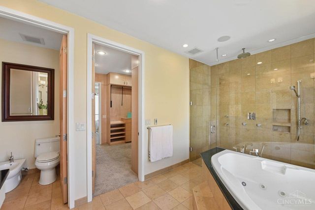 428 Oregon Street, Cincinnati, OH 45202
