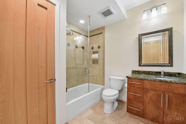 428 Oregon Street, Cincinnati, OH 45202