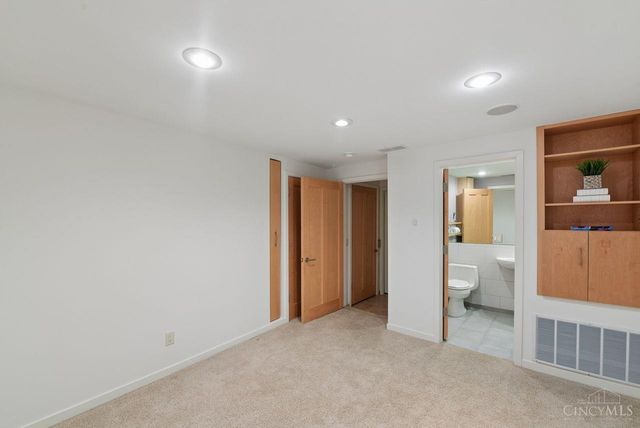 428 Oregon Street, Cincinnati, OH 45202