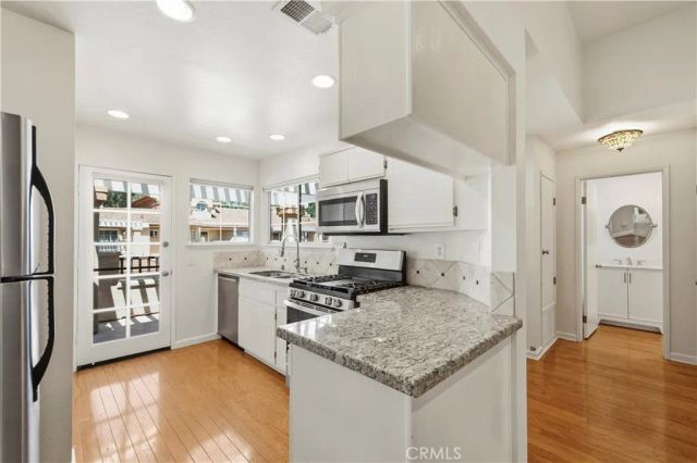 25859 Mcbean 74, Valencia, CA 91355