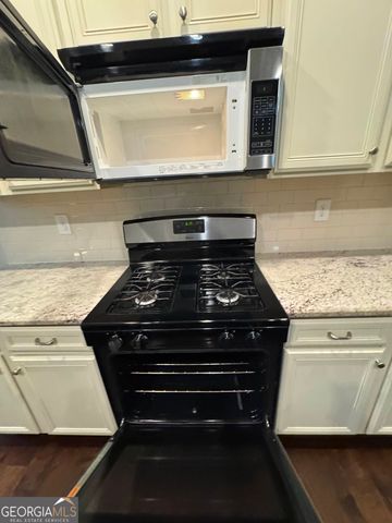 459 Braemore Mill Drive, Lawrenceville, GA 30044