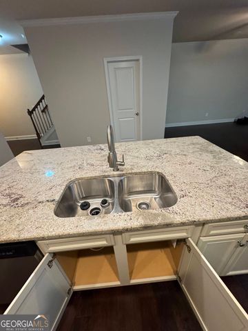 459 Braemore Mill Drive, Lawrenceville, GA 30044
