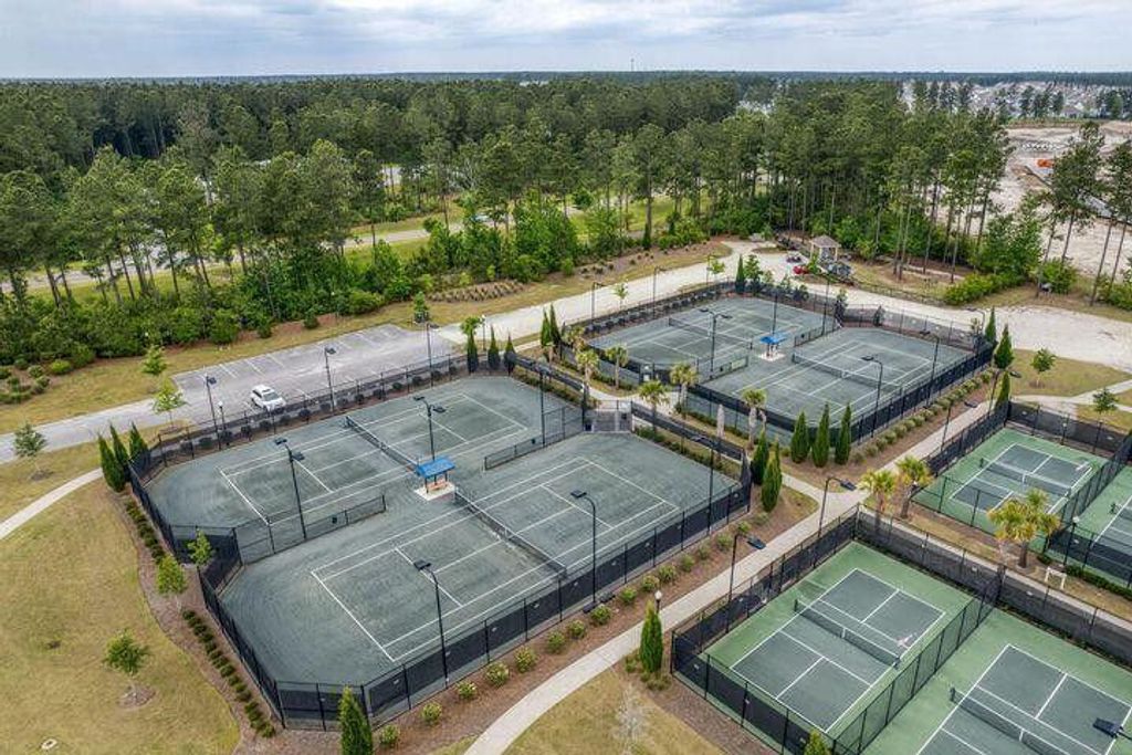Image 48 of property listing at 220 Tupelo Lake Drive, Summerville, SC 29486