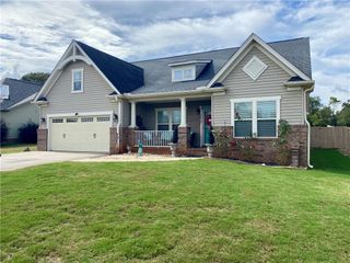 1013 Drakes Crossing, Anderson, SC 29625