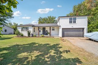 6112 N Yale Avenue, Tulsa, OK 74117