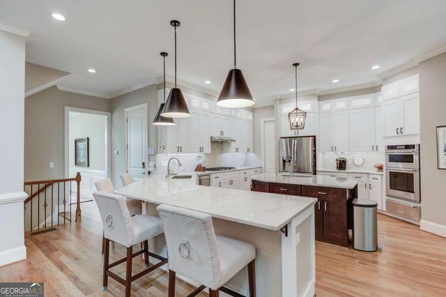 5392 Retreat Drive, Flowery Branch, GA 30542