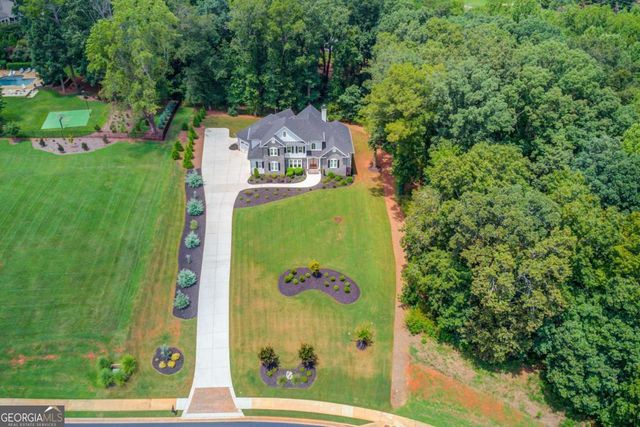 5392 Retreat Drive, Flowery Branch, GA 30542