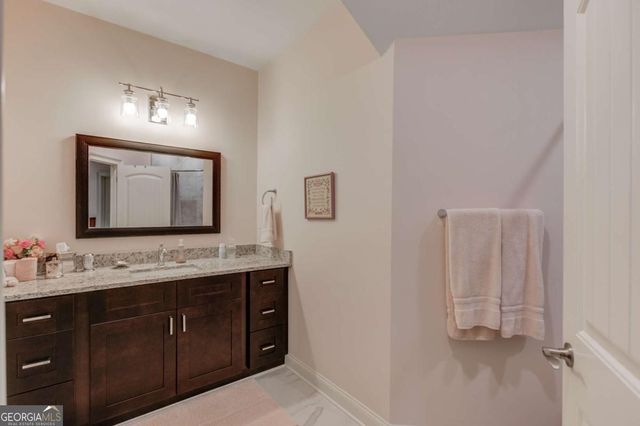 5392 Retreat Drive, Flowery Branch, GA 30542