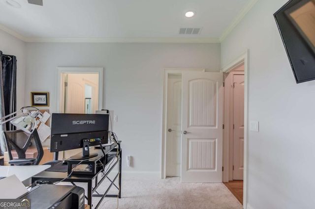 5392 Retreat Drive, Flowery Branch, GA 30542